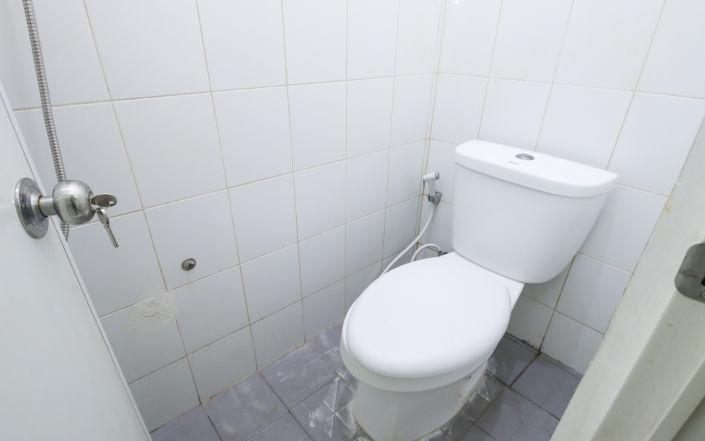 Kamar Keluarga Kalideres Jakarta Buitenkant foto
